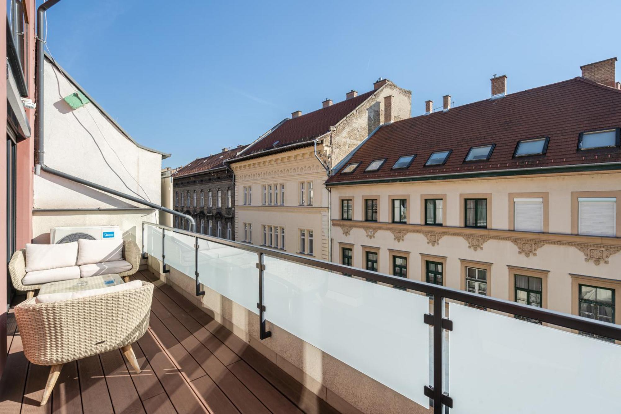 Kiraly 44 Luxury Apartment With Free Parking 부다페스트 외부 사진