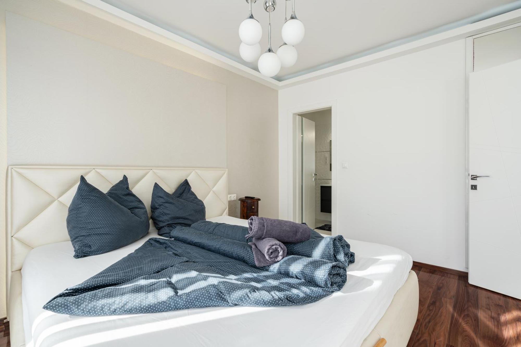 Kiraly 44 Luxury Apartment With Free Parking 부다페스트 외부 사진