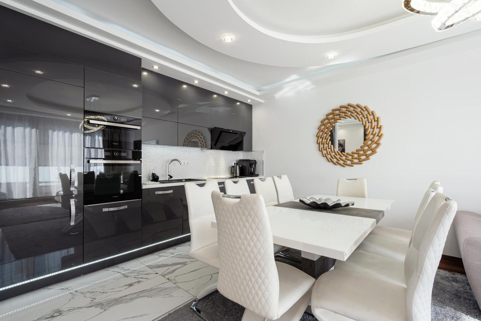 Kiraly 44 Luxury Apartment With Free Parking 부다페스트 외부 사진